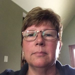 Meet your Posher, Janet